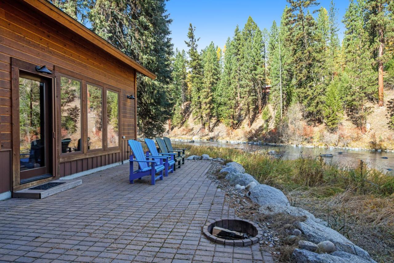 Rivers Edge Retreat Villa McCall Exterior photo